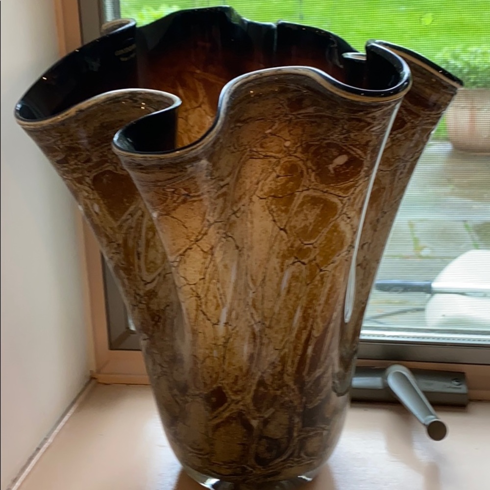 Meet your Posher, Eugenia